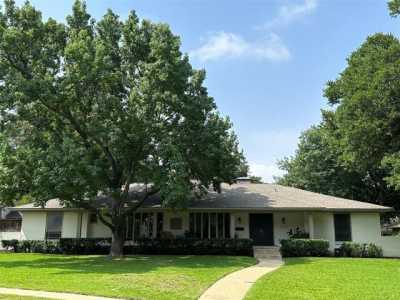 Home For Sale in Dallas, Texas