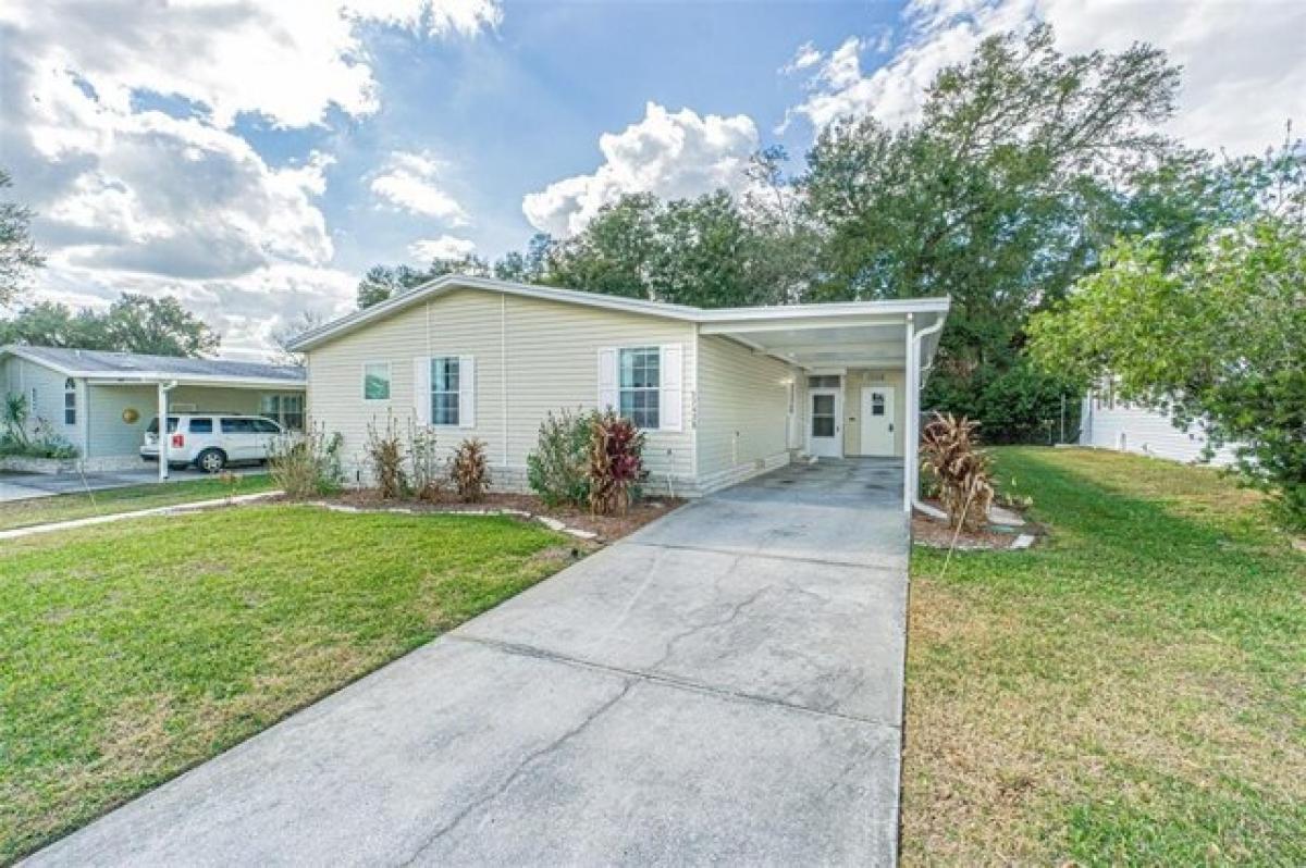 Picture of Home For Sale in Zephyrhills, Florida, United States