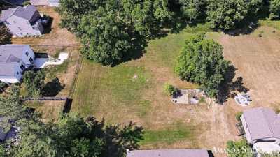 Home For Sale in Lowell, Michigan