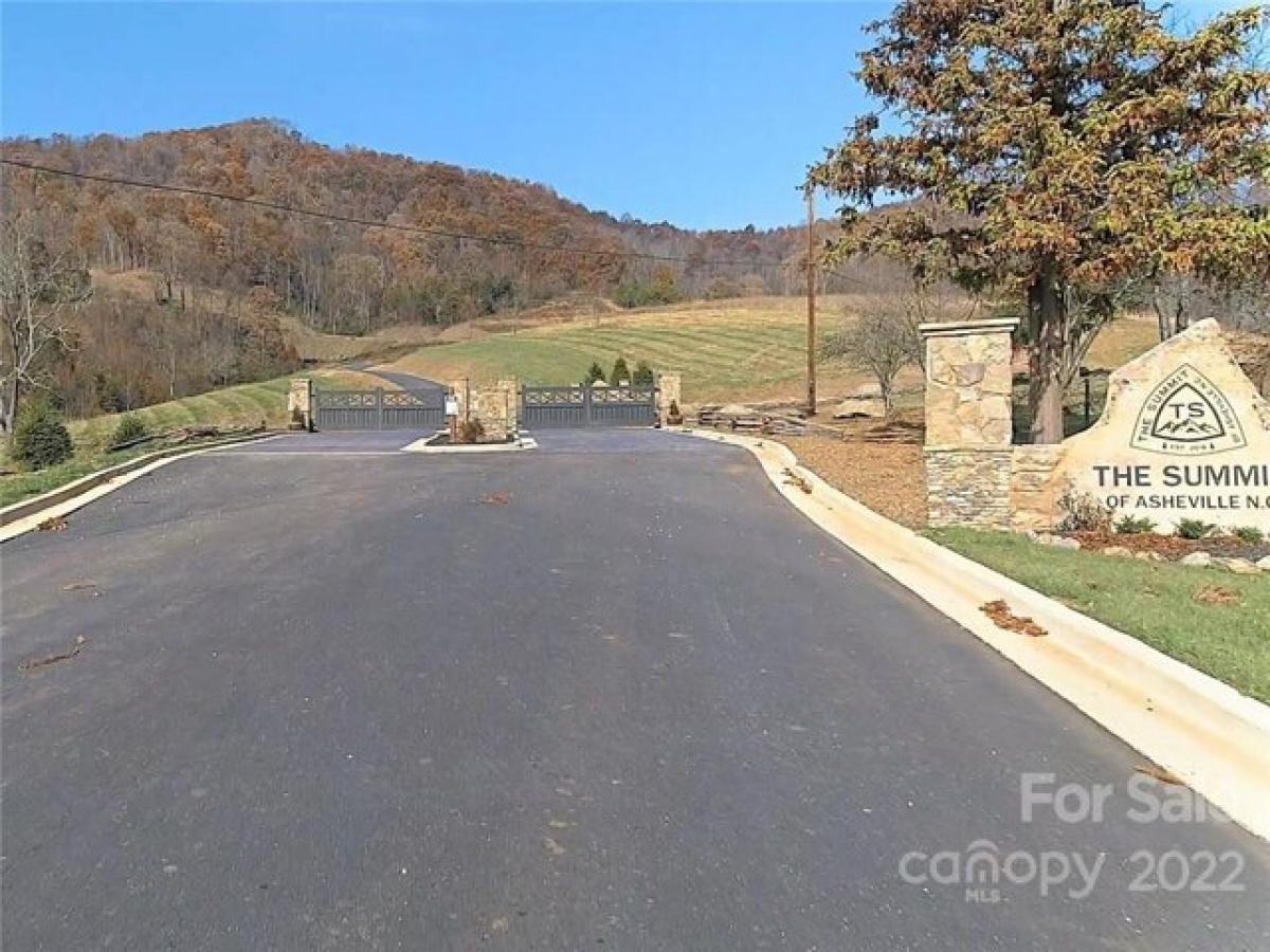 Picture of Residential Land For Sale in Canton, North Carolina, United States
