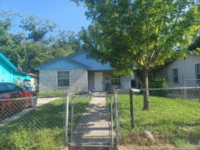 Home For Sale in San Antonio, Texas