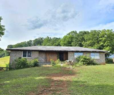 Home For Sale in Church Hill, Tennessee