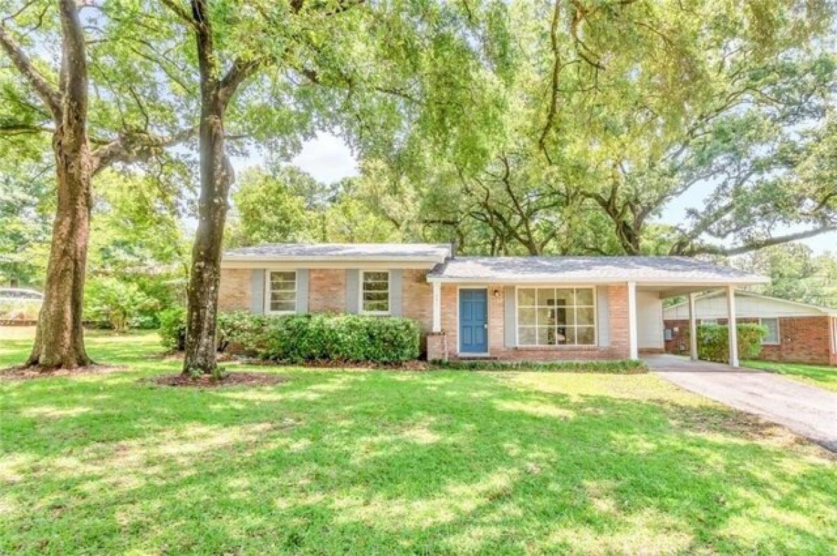 Picture of Home For Sale in Mobile, Alabama, United States