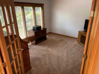 Home For Sale in Mundelein, Illinois