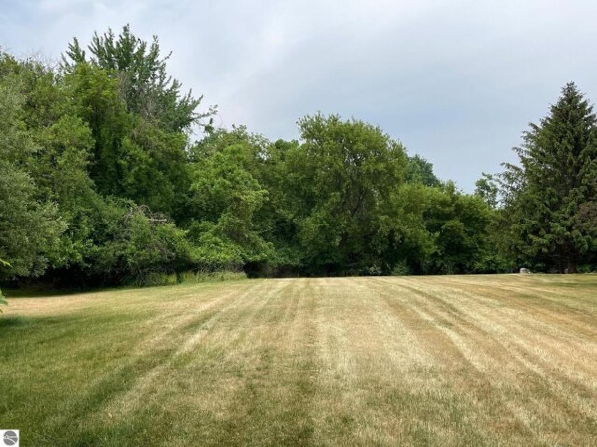 Picture of Residential Land For Sale in Mount Pleasant, Michigan, United States
