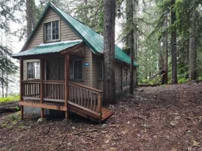 Home For Sale in Snoqualmie Pass, Washington