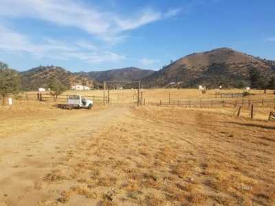 Home For Sale in Caliente, California