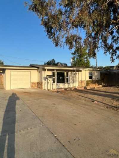 Home For Rent in Bakersfield, California