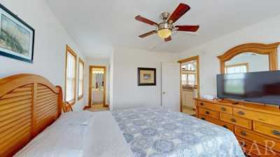 Home For Sale in Hatteras, North Carolina
