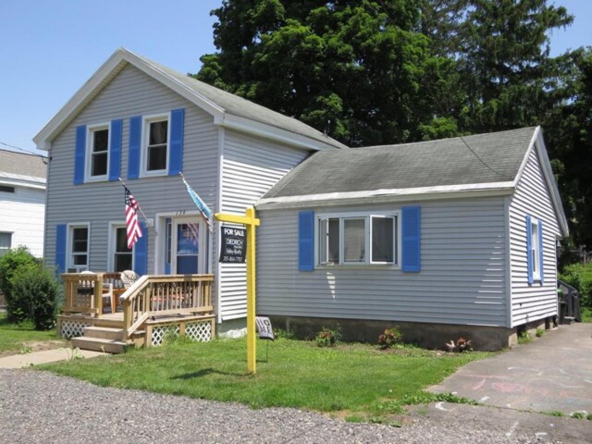 Picture of Home For Sale in Ilion, New York, United States