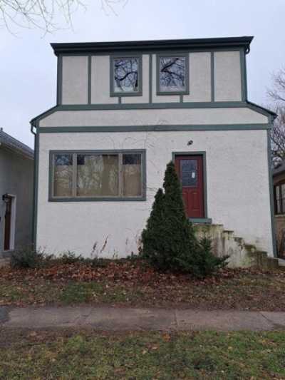 Home For Sale in Evanston, Illinois