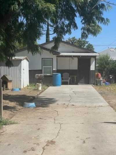 Home For Sale in Madera, California