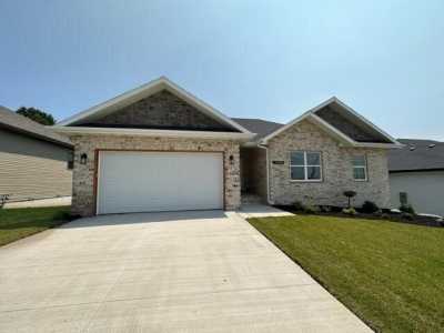 Home For Sale in Ozark, Missouri