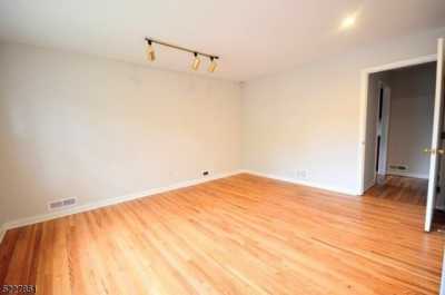 Apartment For Rent in Roselle Park, New Jersey