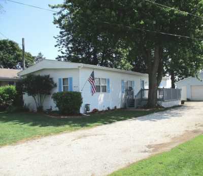 Home For Sale in Hardin, Illinois