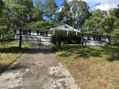 Home For Sale in Rockwood, Tennessee