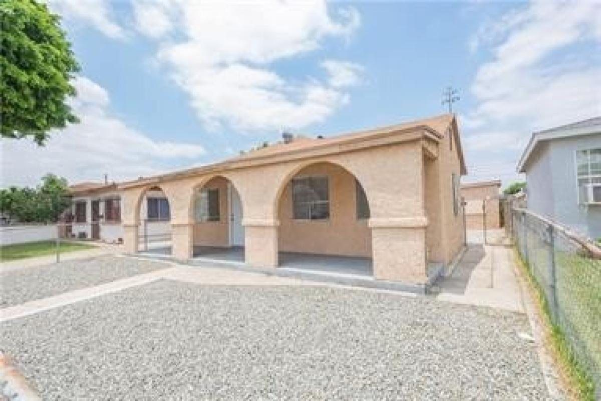 Picture of Home For Sale in Commerce, California, United States