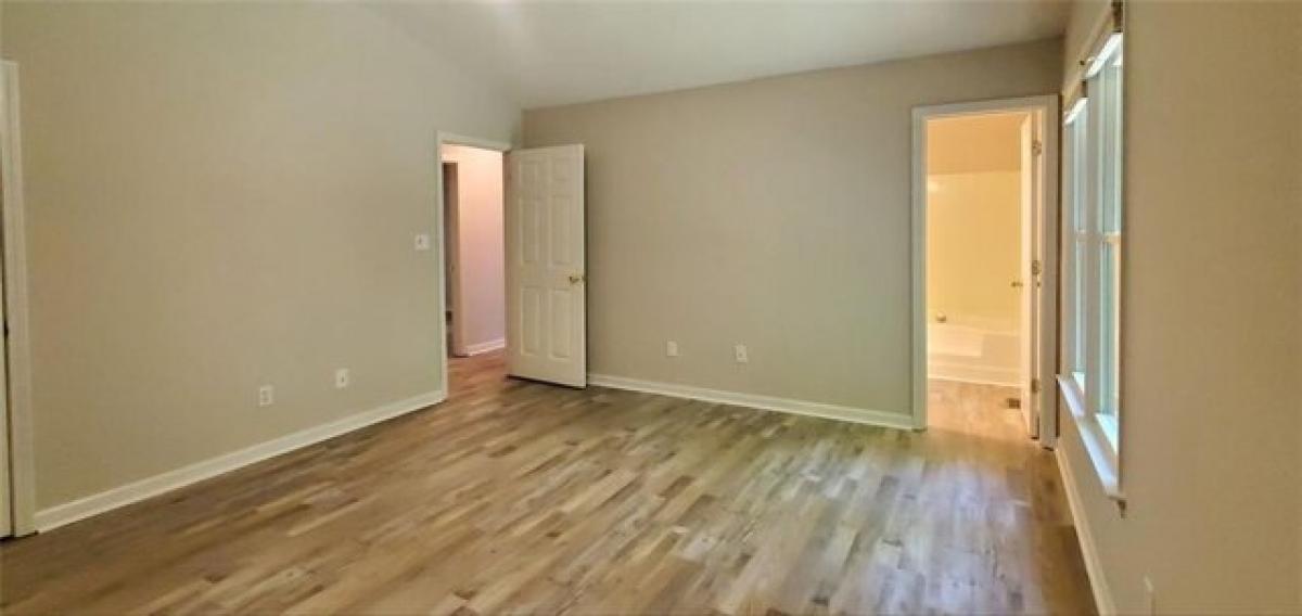 Picture of Home For Sale in Dallas, Georgia, United States
