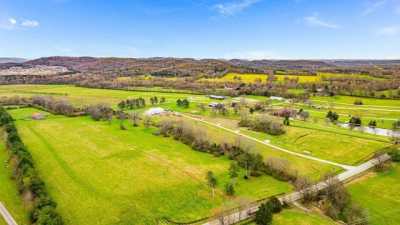 Home For Sale in Franklin, Tennessee
