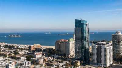 Home For Sale in Long Beach, California
