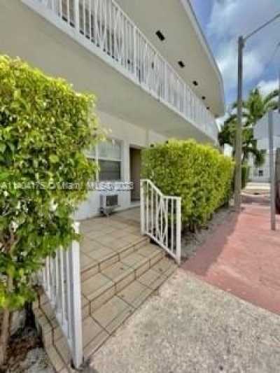 Apartment For Rent in Miami Beach, Florida