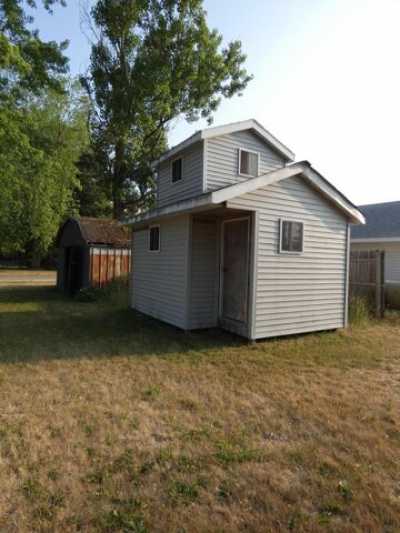 Home For Sale in Cedar Springs, Michigan