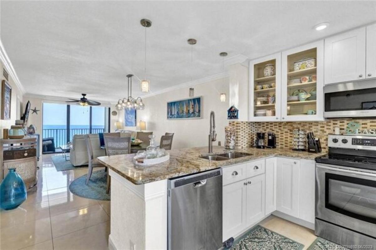 Picture of Home For Sale in Jensen Beach, Florida, United States