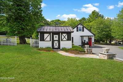 Home For Sale in Milford, Pennsylvania