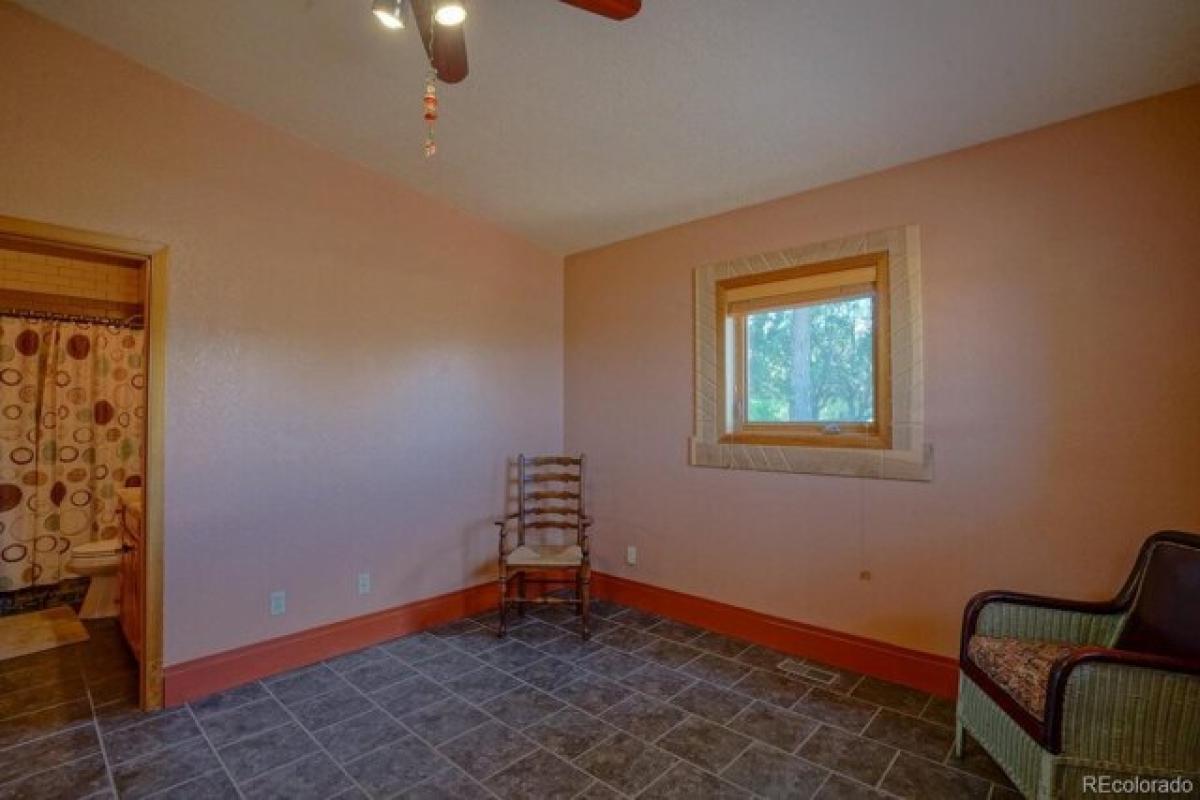 Picture of Home For Sale in La Veta, Colorado, United States