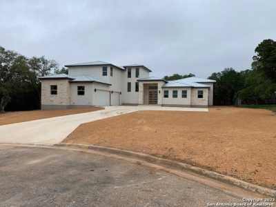 Home For Sale in New Braunfels, Texas