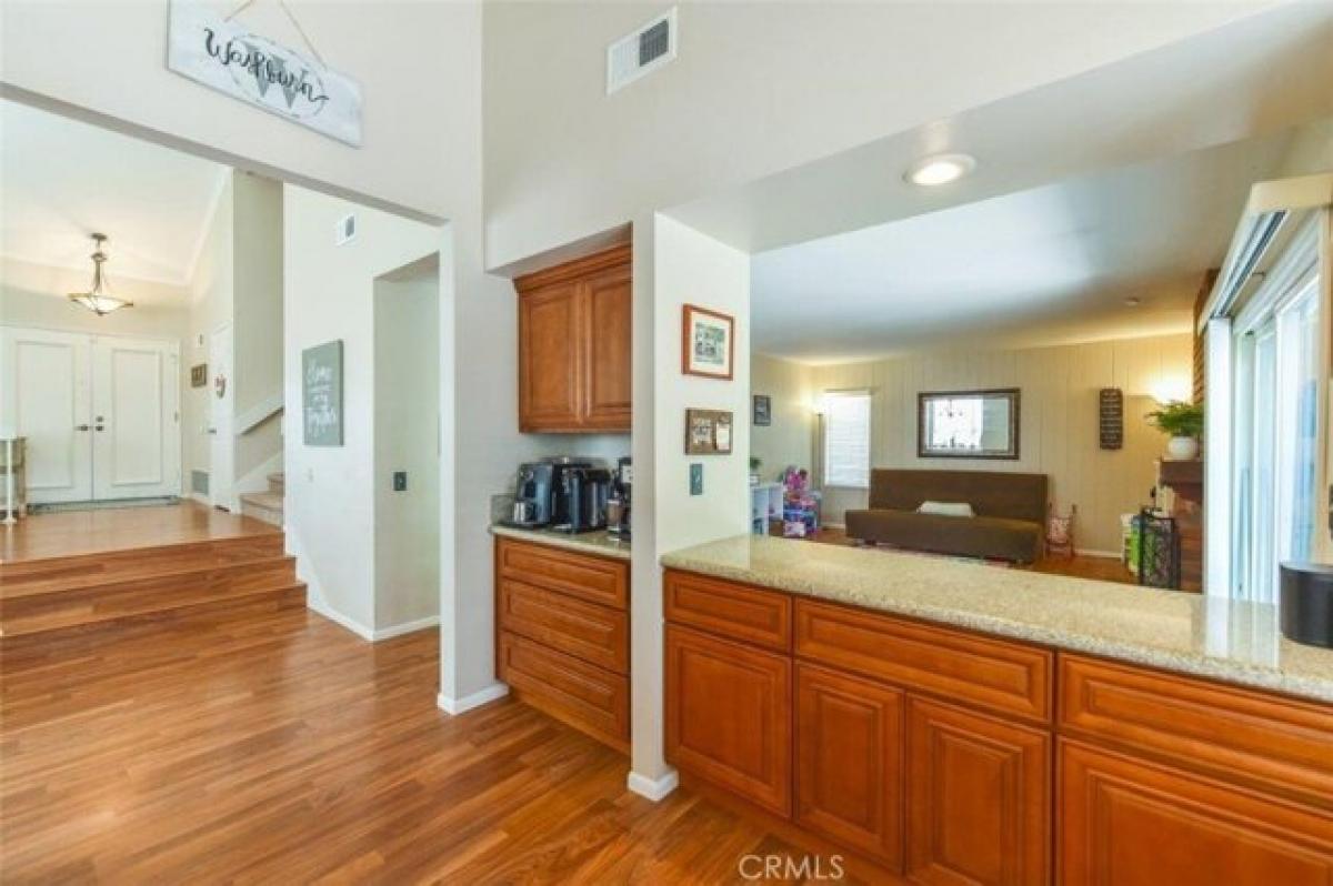 Picture of Home For Sale in Irvine, California, United States