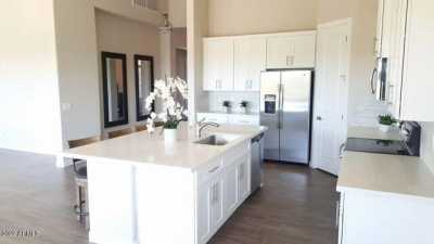 Home For Sale in Surprise, Arizona