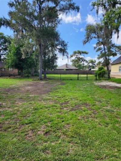 Residential Land For Sale in West Columbia, Texas
