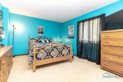 Home For Sale in Maumee, Ohio