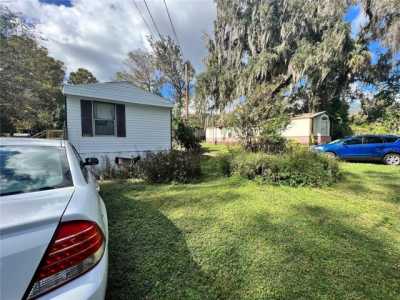 Home For Sale in Lake Panasoffkee, Florida