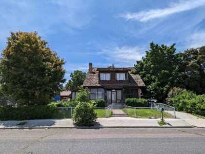 Home For Sale in Burns, Oregon