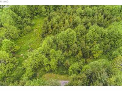 Residential Land For Sale in Castle Rock, Washington