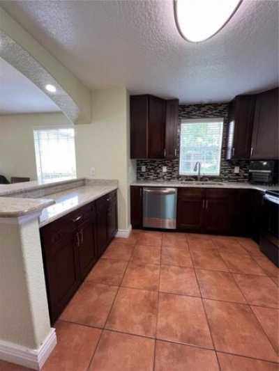 Home For Sale in Maitland, Florida