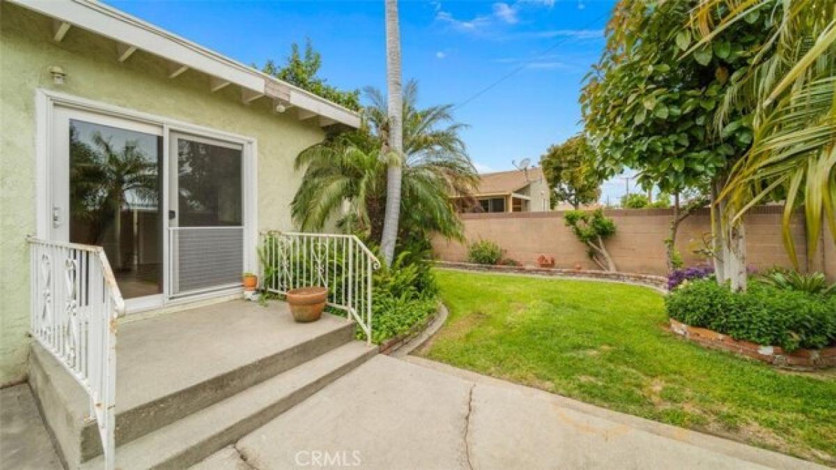 Picture of Home For Sale in Santa Fe Springs, California, United States