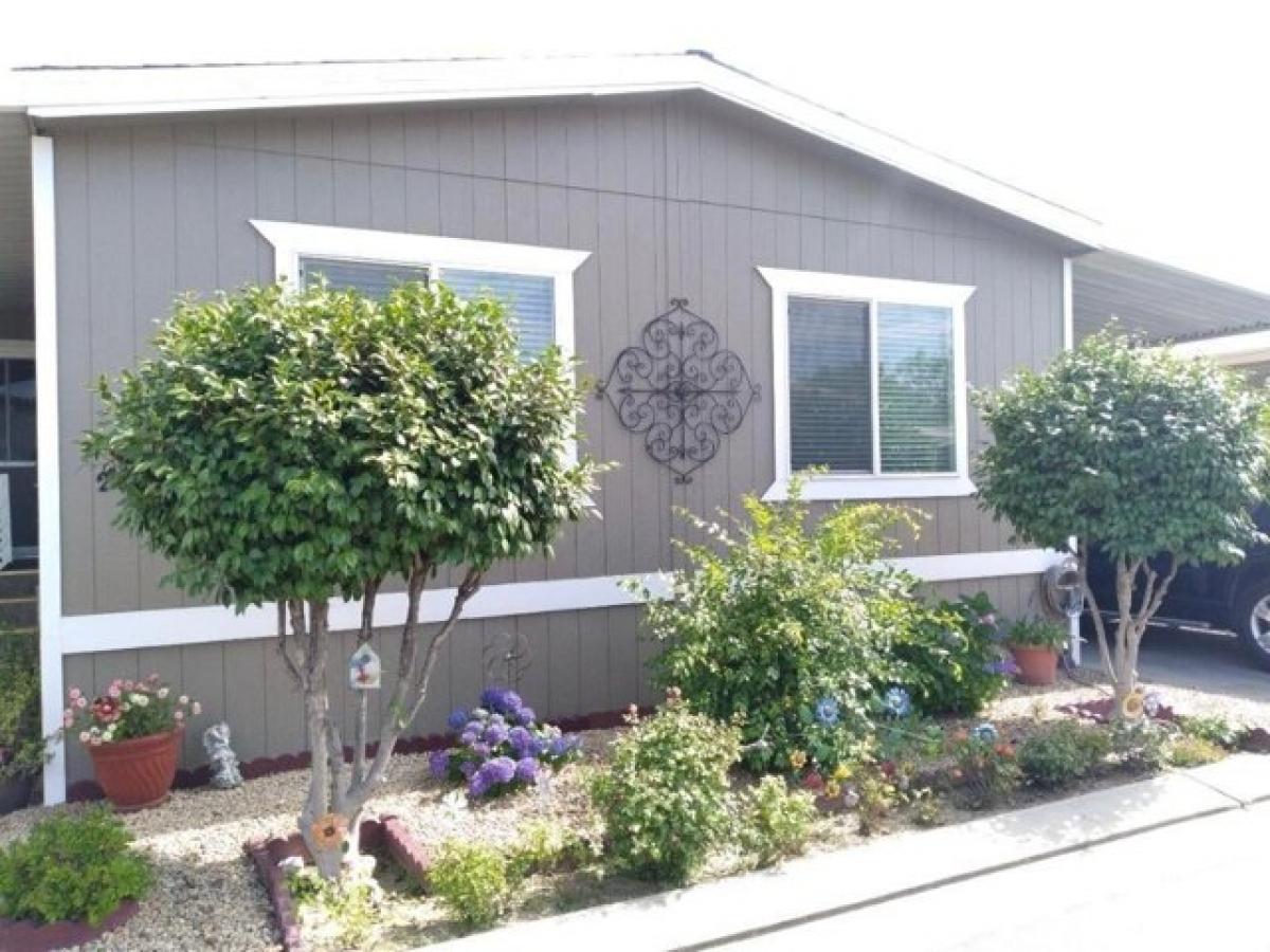 Picture of Home For Sale in Modesto, California, United States