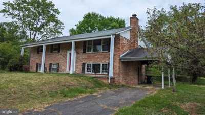 Home For Sale in Pomfret, Maryland