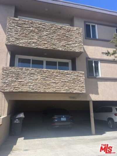 Apartment For Rent in Malibu, California