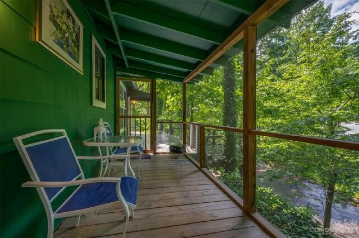Picture of Home For Sale in Tryon, North Carolina, United States