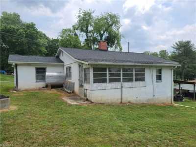 Home For Sale in Mount Airy, North Carolina