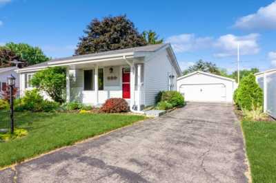 Home For Sale in Burlington, Wisconsin