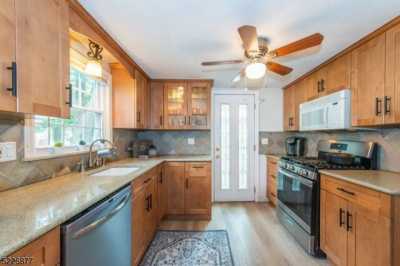 Home For Sale in Bloomfield, New Jersey
