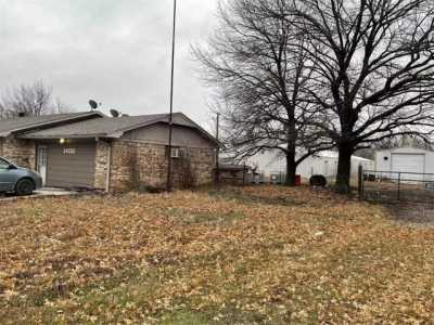 Home For Sale in Pauls Valley, Oklahoma
