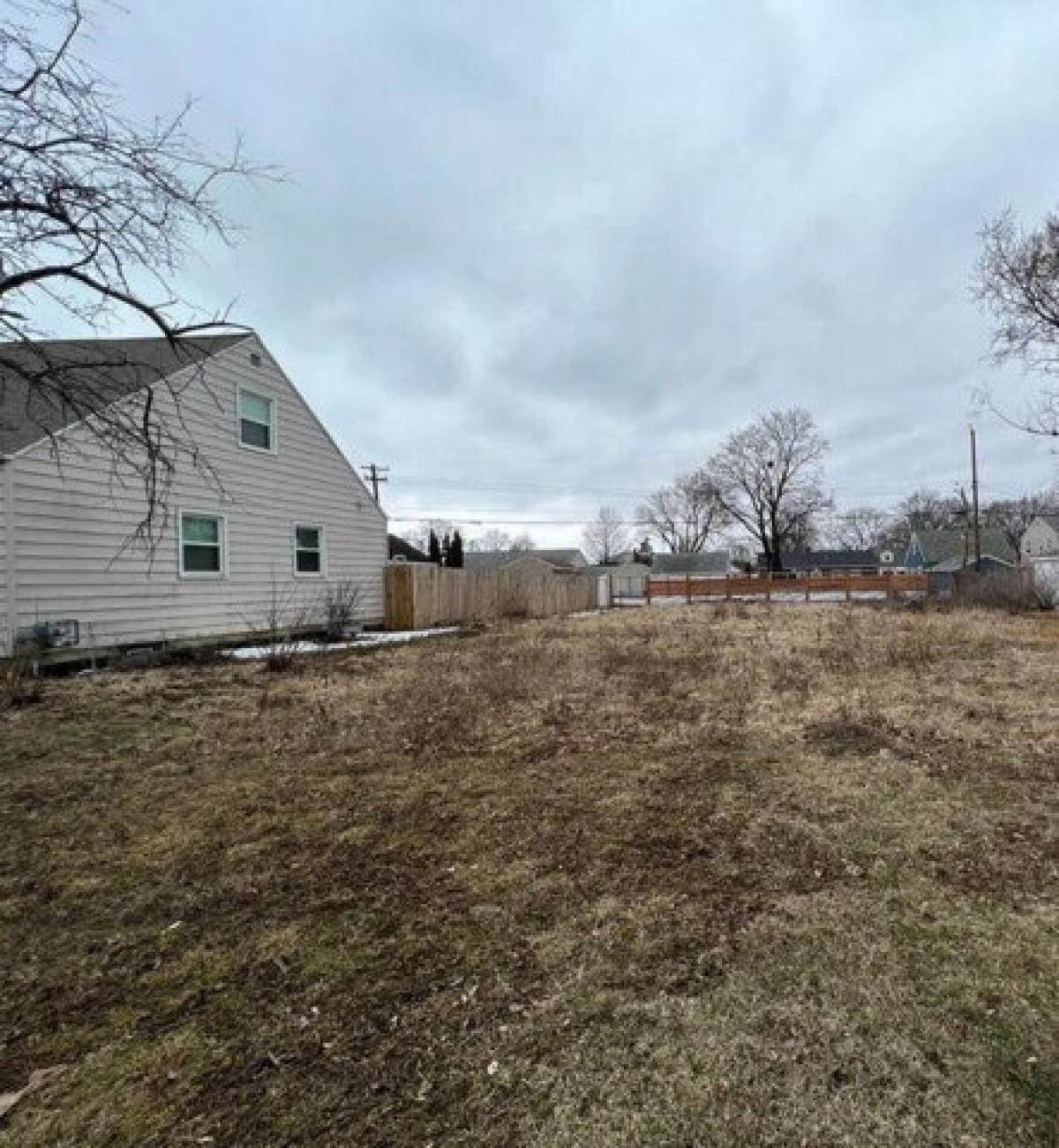 Picture of Residential Land For Sale in Milwaukee, Wisconsin, United States