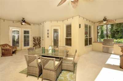Home For Sale in Lithia, Florida