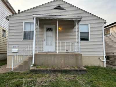 Home For Sale in Saint Louis, Missouri